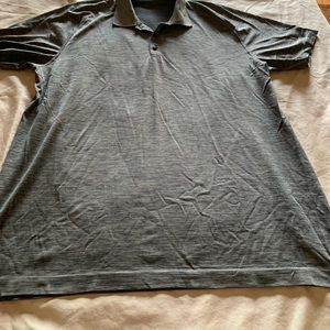 Men’s grey polo style short sleeve shirt